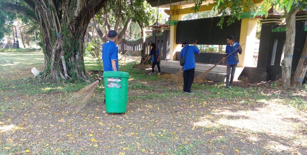 Thumbnail Kontraktor Cleaning Service Profesional untuk Lingkungan Kerja Bersih & Sehat